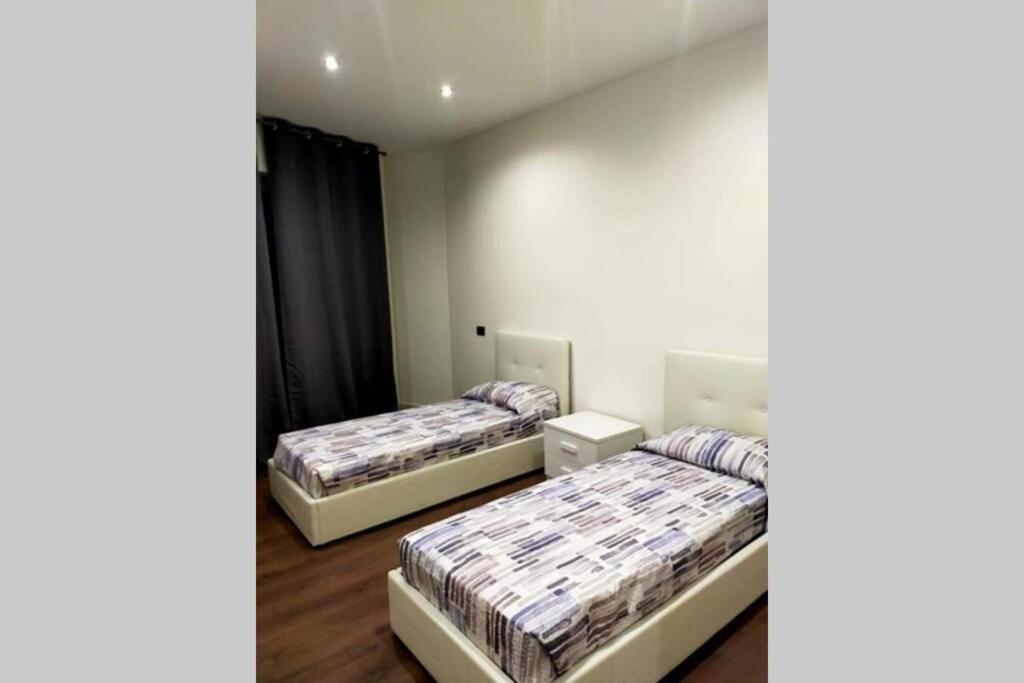 Appartamento Gisella Асти Экстерьер фото